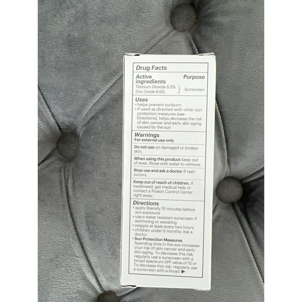 Glo Skin Beauty Sun Screen 50 - Picture 3 of 4